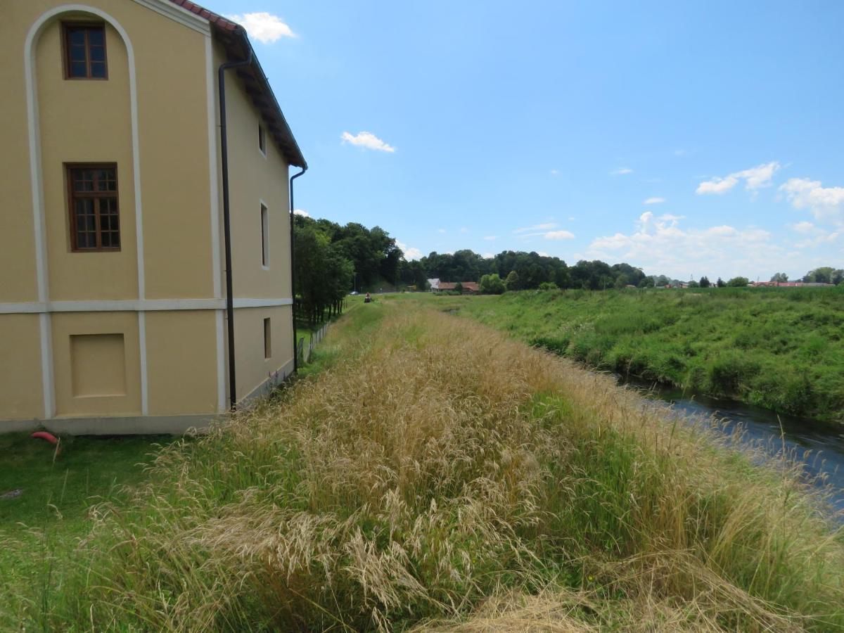 Mill House Apartment And Camping Ljutomer Luaran gambar