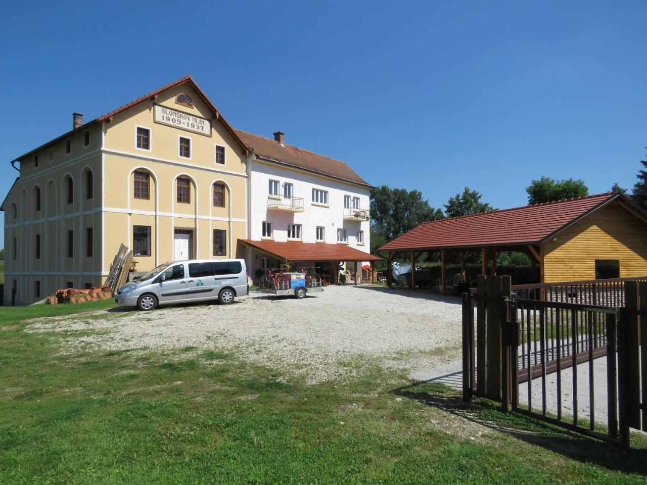 Mill House Apartment And Camping Ljutomer Luaran gambar